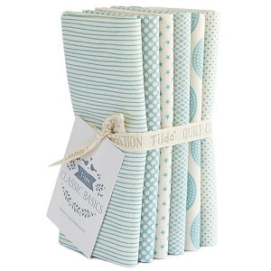 Tilda Classic Basics Fat Quarter Bundle Light Blue