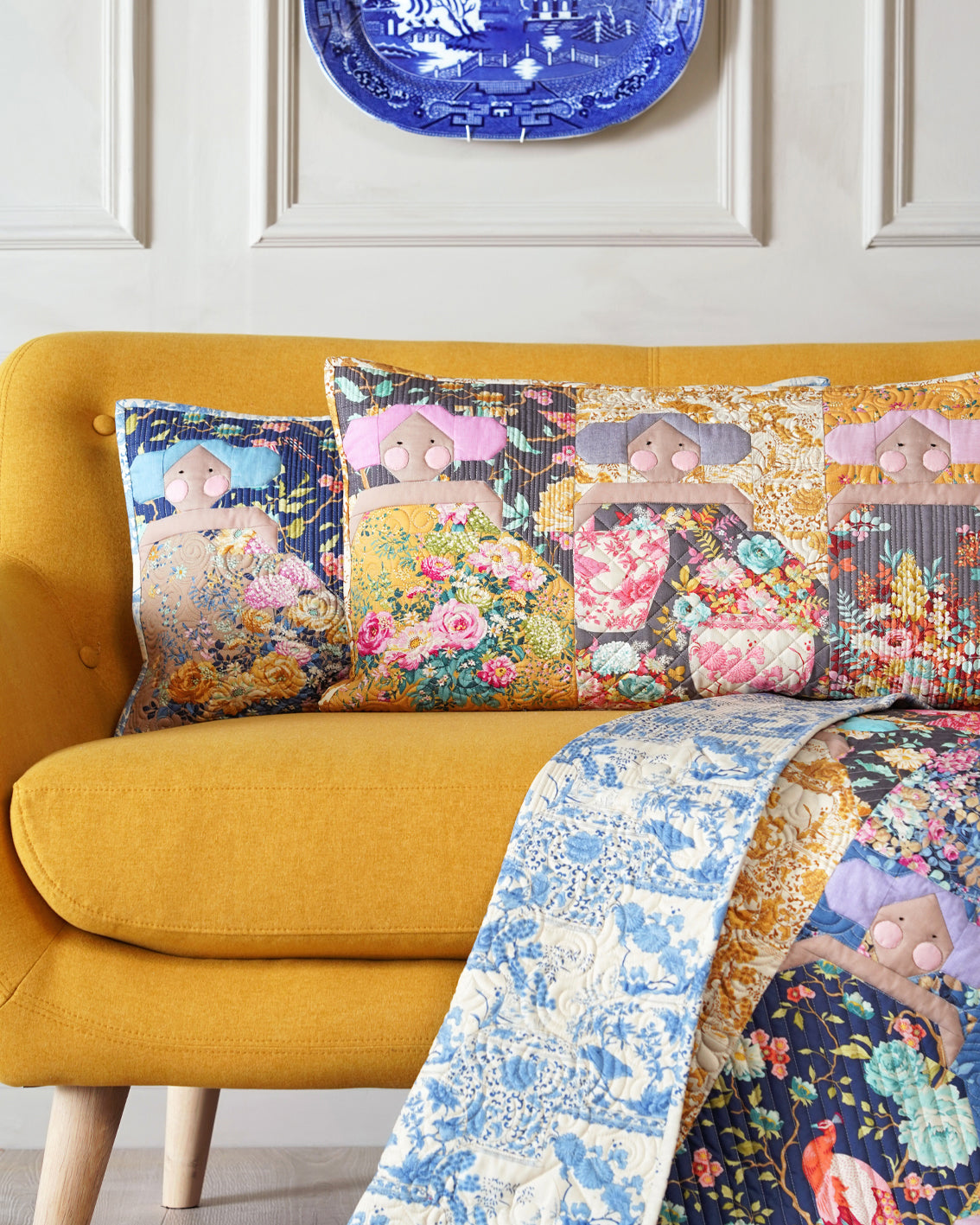 Tilda Chic Escape Pillow Kit Cocktail Hour