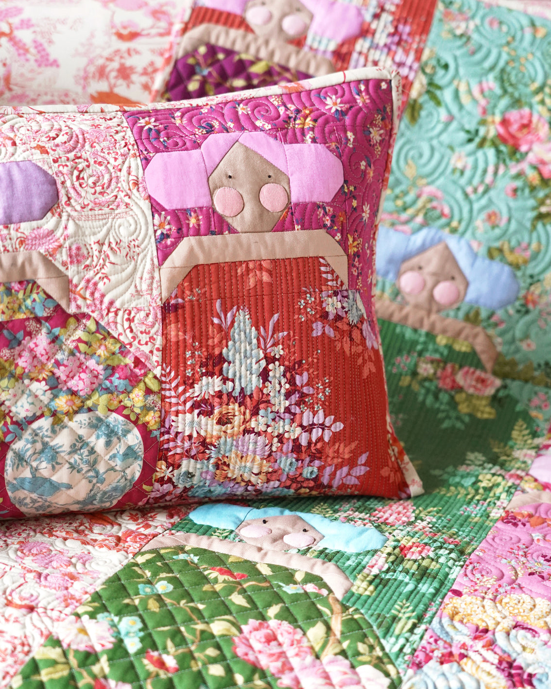 Tilda Chic Escape Pillow Kit Cocktail Hour