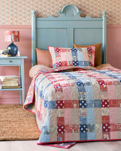 Tilda Hometown Plaid Porch Quilt Kit Red/Blue